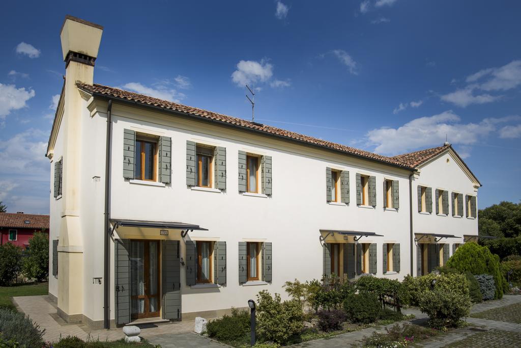 Residenza Serena Mirano Ngoại thất bức ảnh